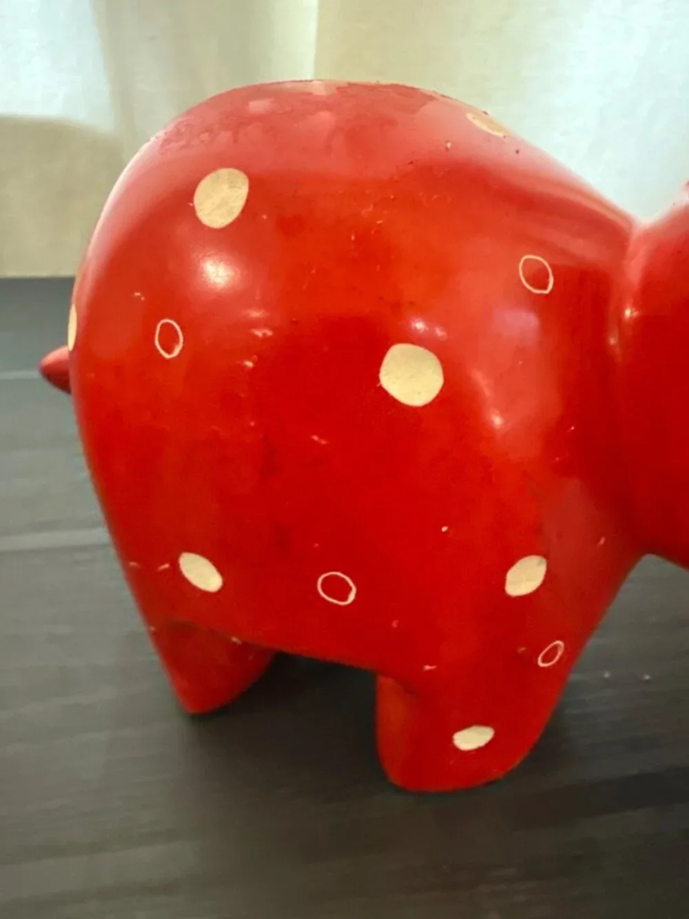 HOUSE HIPPO-Hand-Painted Animal Figurines - Red Hippo Green Giraffe/Orange Giraf